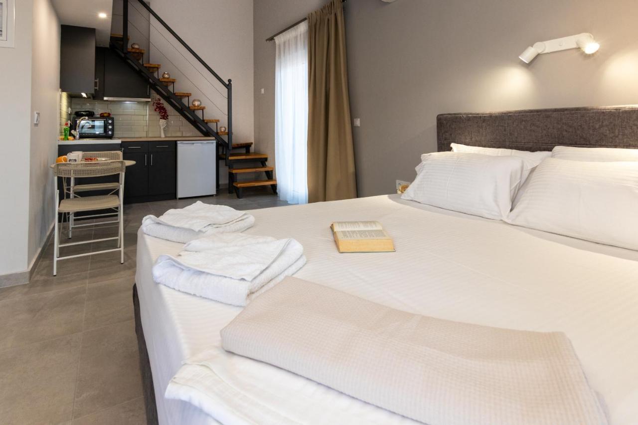 Elite City Apartments & Maisonettes Lefkada City Exterior photo